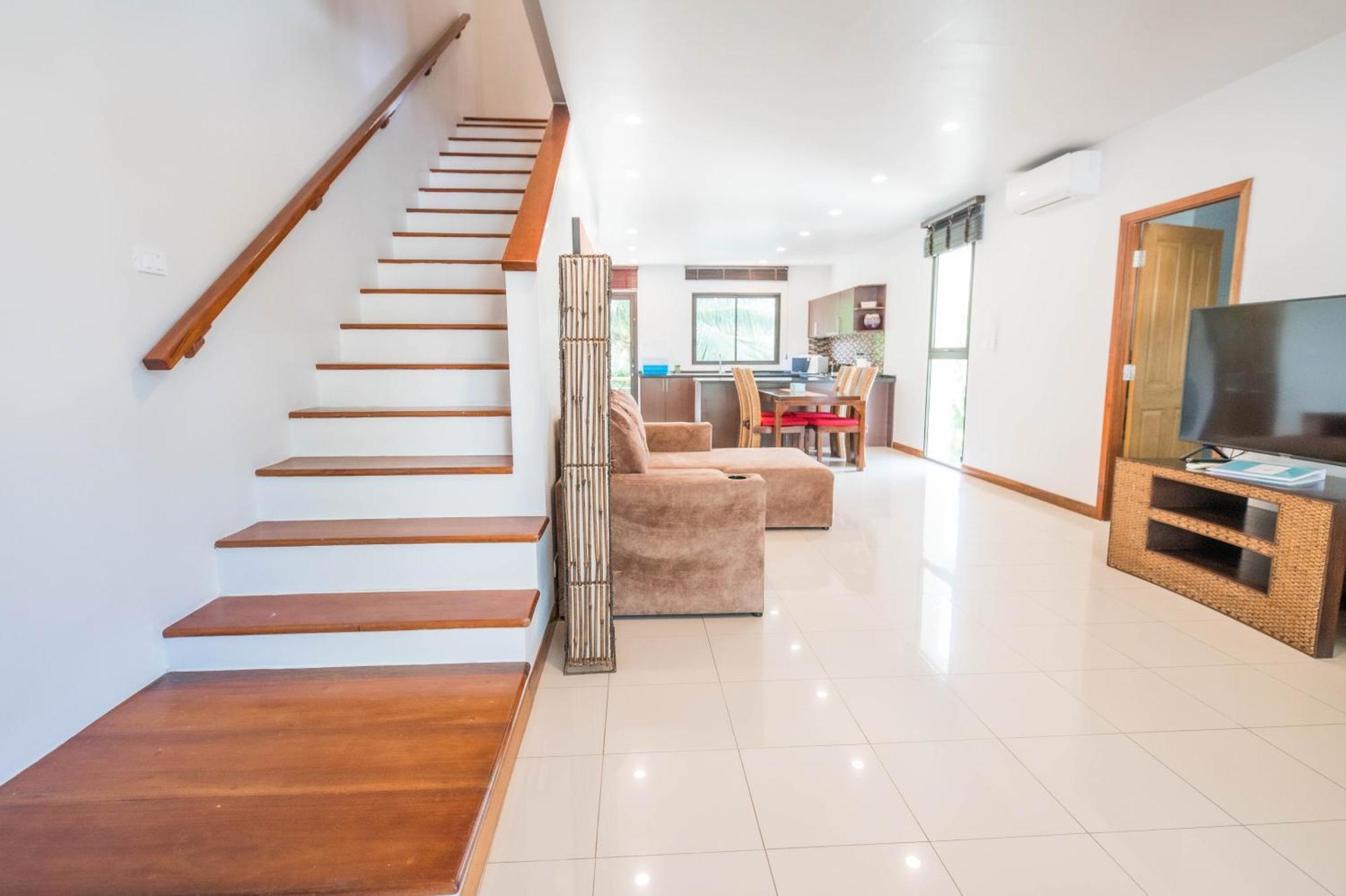 Townhouse 10 In Choengmon Garden Village de vacances Choeng Mon