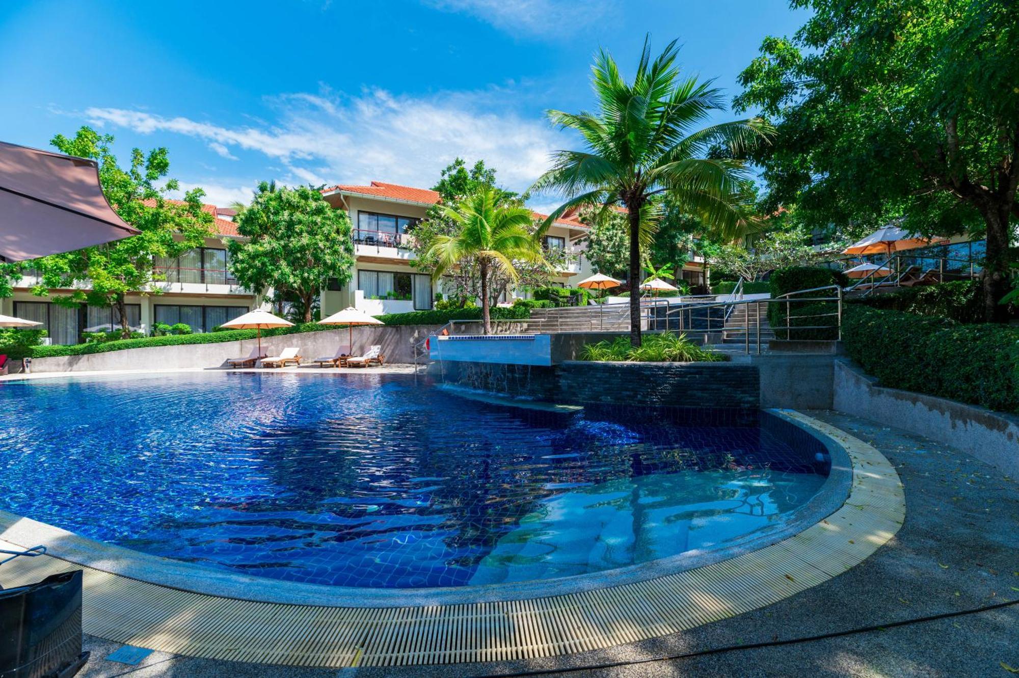 Townhouse 10 In Choengmon Garden Village de vacances